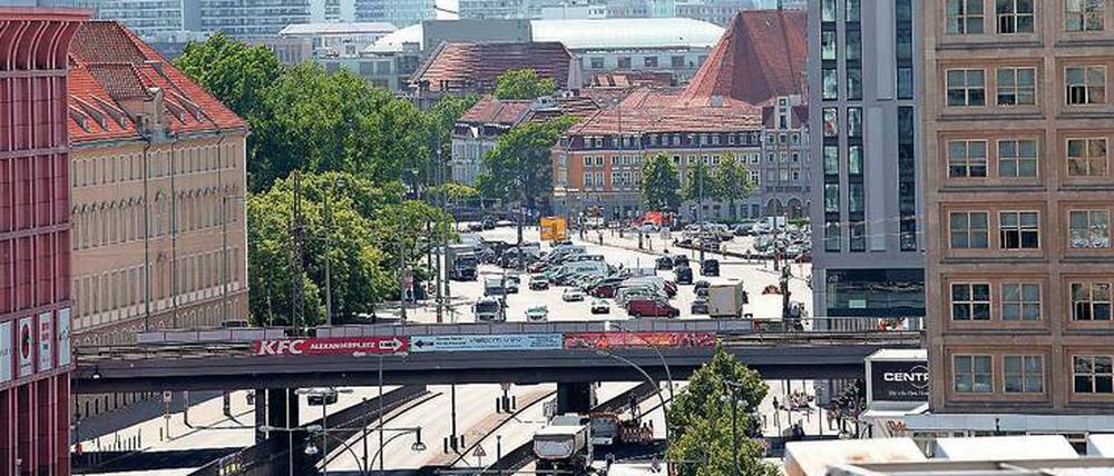 Zentraltrasse. Berlins Altstadt ist unter der Grunerstraße begraben. 