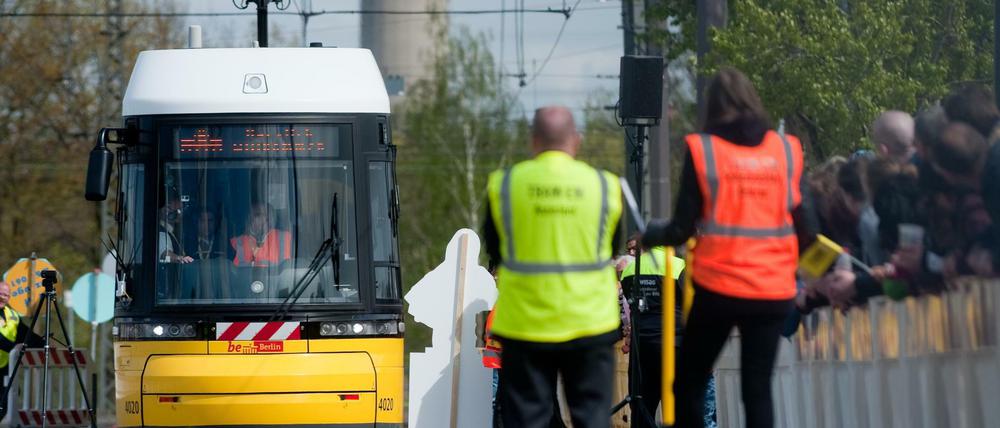 2020 oder 21 soll die Tram zwischen Alex und dem Potsdamer Platz kommen.