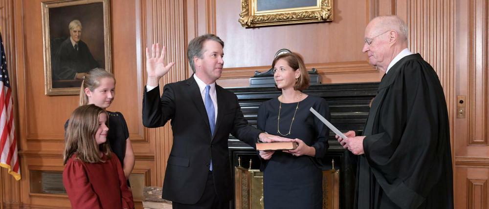 Brett Kavanaugh und seine Familie bei der Vereidigung