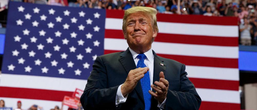 US-Präsident Donald Trump bei einer Kundgebung in Mississippi.
