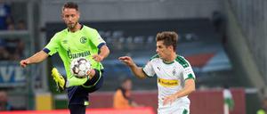 Mark Uth (links) ist erstmals für die Nationalmannschaft nominiert worden.