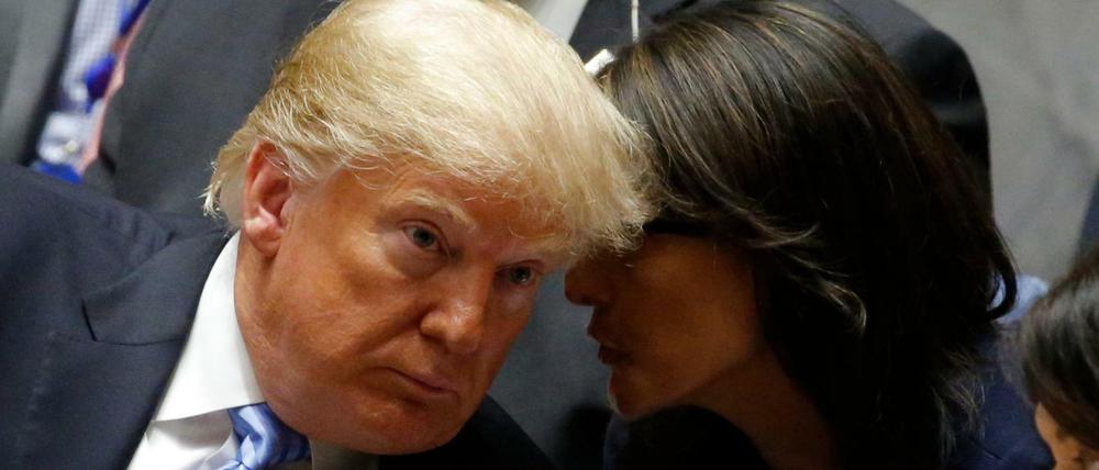 Auf Kriegsfuß mit dem internationalen Recht: US-Präsident Donald Trump und sein Uno-Botschafterin Nikki Haley.