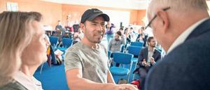 Die Integrationspauschale des Bundes wird auf 2,44 Milliarden Euro aufgestockt. Der Bund trägt künftig die Kosten für Kinderbetreuung.