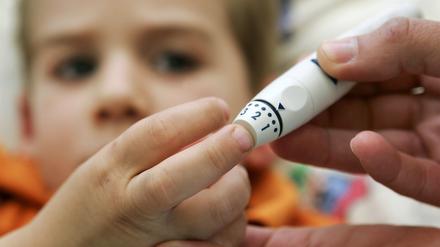 Eltern sind froh, wenn Kinder von Fachkräften betreut werden. Gerade wenn es um Krankheiten wie Diabetes geht.