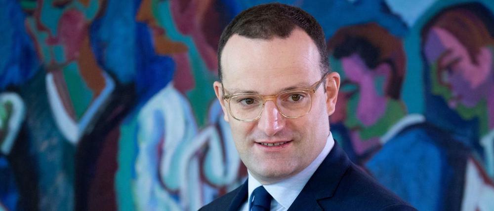 Jens Spahn (CDU) gitl als ein möglicher Nachfolger von Kanzlerin Merkel.
