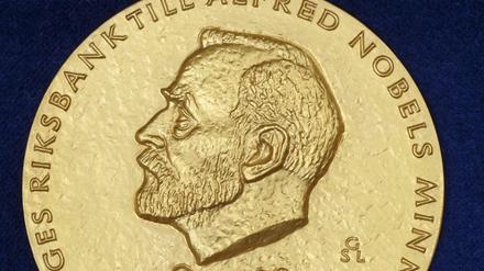 Die goldene Medaille, die mit dem Wirtschafts-Nobelpreis vergeben wird.