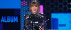 Taylor Swift bei den American Music Awards.