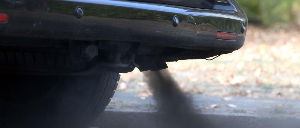 Dieselabgase verschmutzen die Stadtluft.