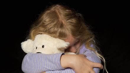 Viele Kinder sind Opfer sexueller Gewalt.