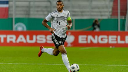 Hochgezogen. Jonathan Tah ist von Joachim Löw nachnominiert worden.
