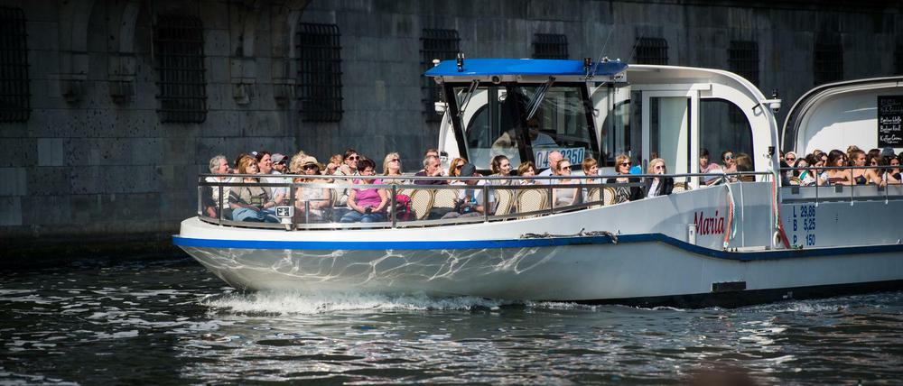 Noch bestaunen die Touristen Berlin vom Wasser aus. Das könnte sich bald ändern. 