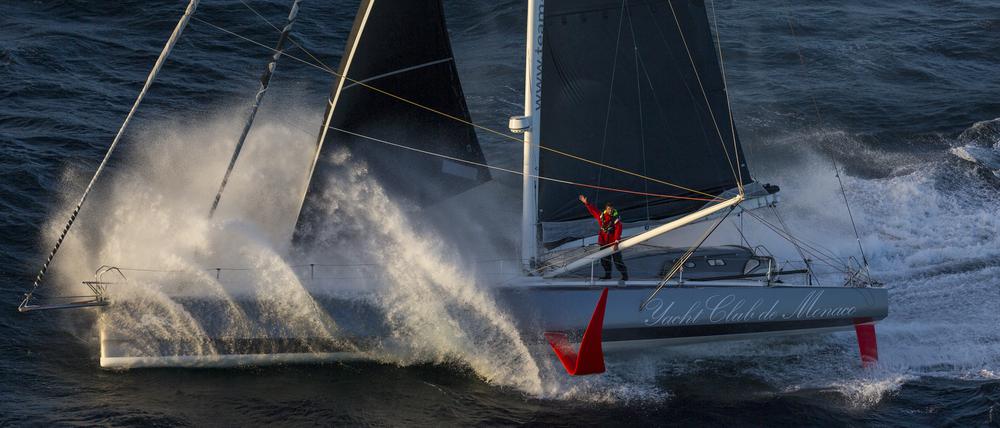 Um schneller zu sein als seine Kontrahenten, muss Boris Herrmann seine Yacht vor allem besser beherrschen. Er startet am 4. November in St. Malo zur Route Du Rhum. Bei dieser legendären Transatlantik-Regatta sind aczuh seine stärksten Gegner dabei. 