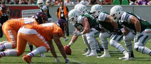 Die bisherigen zwei Spiele gegen Frankfurt in dieser Saison gewann Schwäbisch Hall (grüne Trikots). 