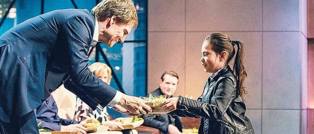 Gründer und Erfinder werben um Investoren. Die „Höhle des Löwen“, hier mit Carsten Maschmeyer, ist vor allem bei jungen Zuschauern beliebt.