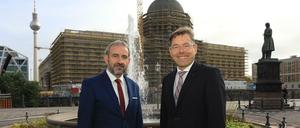 Hermann Parzinger, Chef der Preußenstiftung (li.), und Hartmut Dorgerloh, Generalintendant vom Humboldt Forum.
