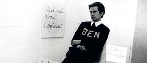 Ben Vautiers erstmals im Projektraum A 37 90 89 präsentierte Performance „7 Ideas of Ben“ in der Galerie René Block, Berlin, 1. Mai 1971.