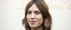Die britische Designerin Alexa Chung stellt in Berlin ihre Kollektion "Hotel Motel" vor.