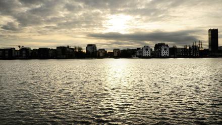 Rummelsburger Bucht mit Blick auf Alt-Stralau. Hier soll ein Wasserpark entstehen.