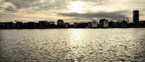 Rummelsburger Bucht mit Blick auf Alt-Stralau. Hier soll ein Wasserpark entstehen.