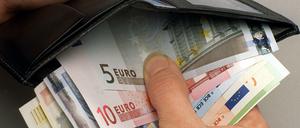 Laut dem "Schattenbericht" der Nationalen Armutskonferenz leben rund 16 Prozent der Bevölkerung unter der Armutsgrenze.