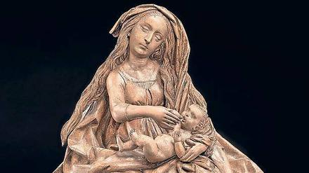 Melancholische Muttergottes. Eine restaurierte Skulptur von Michel Erhart, 1480 in Ulm geschnitzt.
