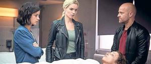 Was hatte die Tote mit dem islamistischen Terror zu tun? „Das Team“ Paula Liekens (Lynn Van Royen, links), Nelly Winther (Marie Bach Hansen) und Gregor Weiss (Jürgen Vogel) in Kopenhagen bei der Ermittlung.