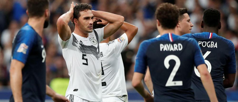 Mats Hummels zeigt sich nach Spielende enttäuscht.