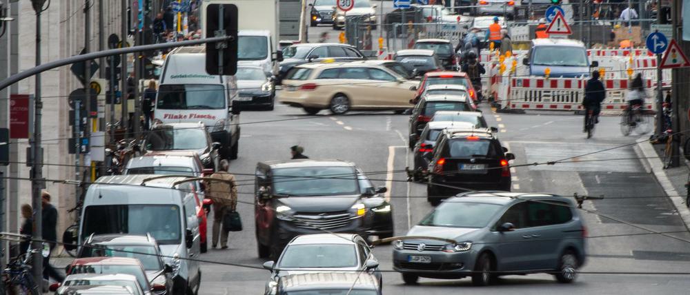 Die Länder verlängen von der Bundesregierung, bei der Industrie die Nachrüstung älterer Diesel durchzusetzen.