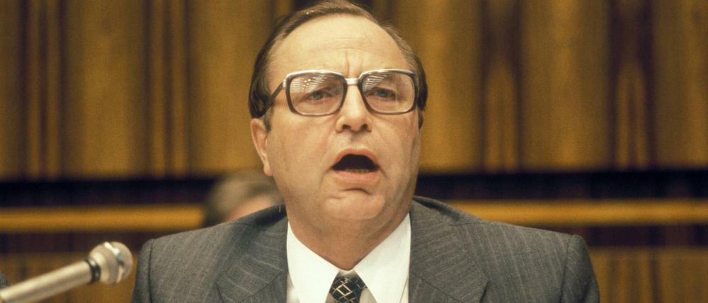Horst Herold, damaliger Präsident des Bundeskriminalamtes, auf einem Foto vom November 1980.