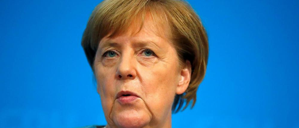 "Wir schrauben an keinem Grenzwert von 40 Mikrogramm pro Kubikmeter rum", sagte Merkel.