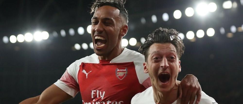 Together. Pierre-Emerick Aubameyang (l.) und Mesut Özil bezaubern Arsenal.