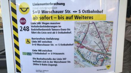 "Ab sofort - bis auf weiteres" fährt der 248er wegen vieler Falschparker nicht mehr. 