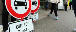 Durch eine Gesetzesänderung soll die Verhängung von Diesel-Fahrverboten schwieriger werden.