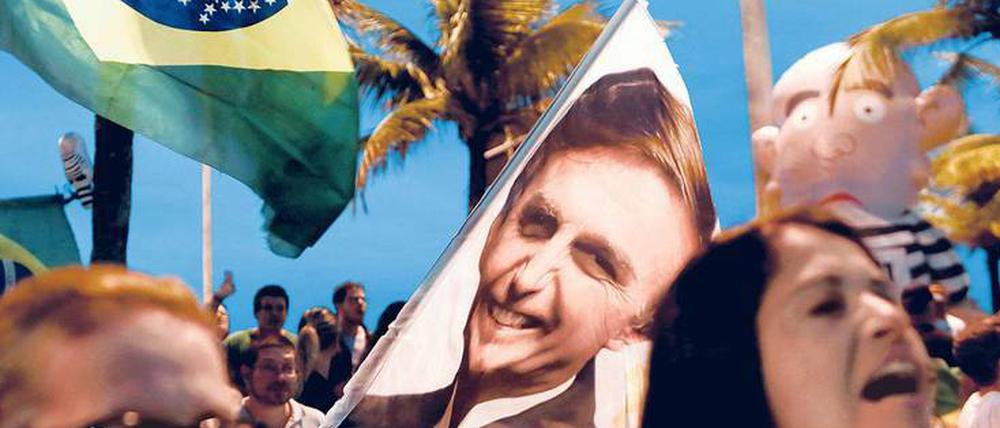 Unterstützer von Bolsonaro während einer Wahlkampfveranstaltung.