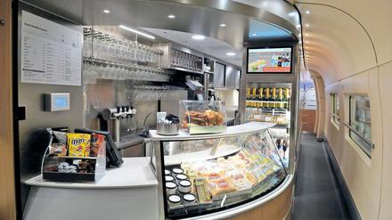 Das Bordbistro eines ICE-4-Zuges.