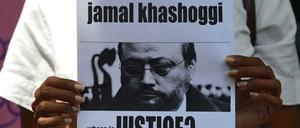 Aktivisten in Sri Lanka fordern Gerechtigkeit für Jamal Khashoggi.