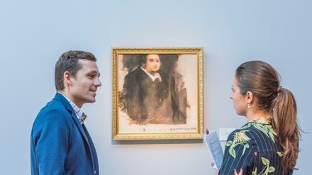 Der verschwommene Druck «Edmond de Belamy» ist das erste Gemälde einer künstlichen Intelligenz (KI), das bei einem großen Auktionshaus unter den Hammer kommt.
