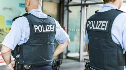 Beamte der Bundespolizei bilden in Saudi-Arabien Grenzschützer aus. 