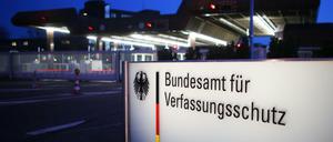 In der AfD wächst die Angst vor dem Verfassungsschutz.