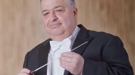 Maestro Lior Shambadal, 68.