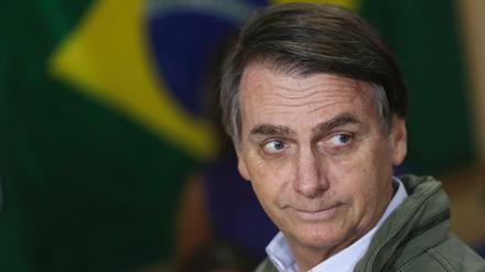 Jair Bolsonaro bei der Stimmabgabe am Sonntag in Rio de Janeiro.