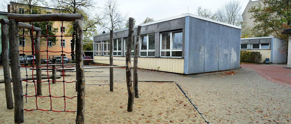Die Raumnot zwingt Schulen dazu, ihre Schüler in Provisorien und maroden Klassenzimmern unterzubringen. 
