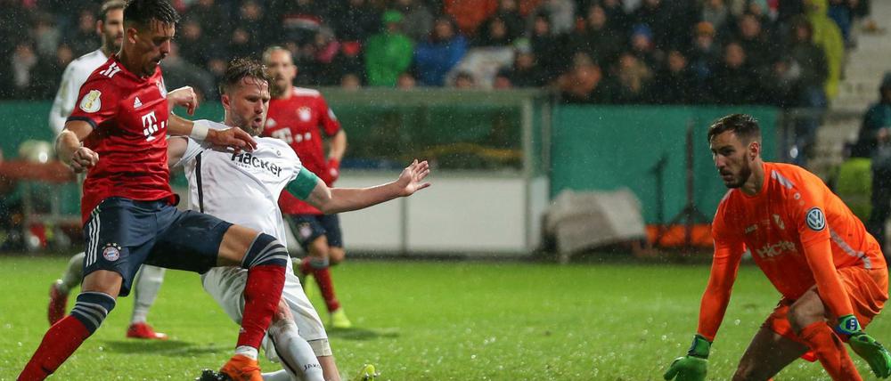 Den dünnen Pokalsieg des FC Bayern München gegen SV Rödinghausen verfolgten fast sechs Millionen Zuschauer live in der ARD.
