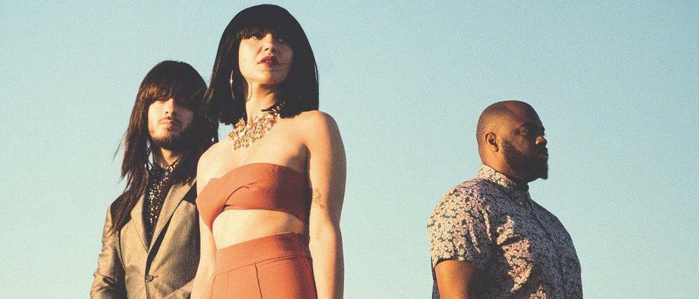 Mark Speer, Laura Lee und Donald Johnson sind Khruangbin.