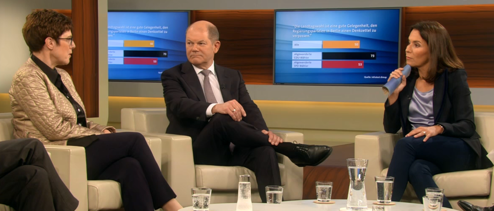 Ratlose Runde: Annegret Kramp-Karrenbauer und Olaf Scholz zu Gast bei Anne Will (rechts).