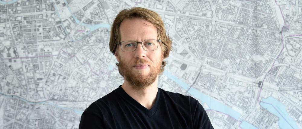 Florian Schmidt (Grüne), Baustadtrat vom Bezirk Friedrichshain-Kreuzberg, wird für seine Wohnsituation kritisiert.