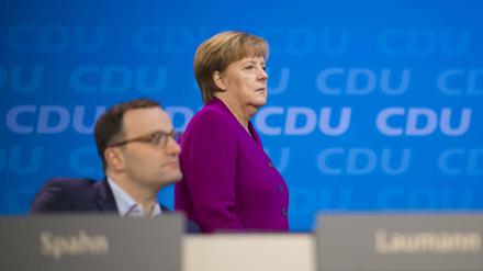 Jens Spahn und Angela Merkel. 