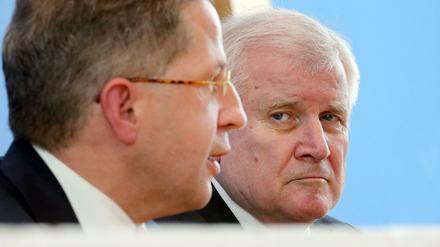 Als alles noch in Ordnung schien, jedenfalls zwischen diesen beiden: Hans-Georg Maaßen und sein Chef, Innenminister Horst Seehofer