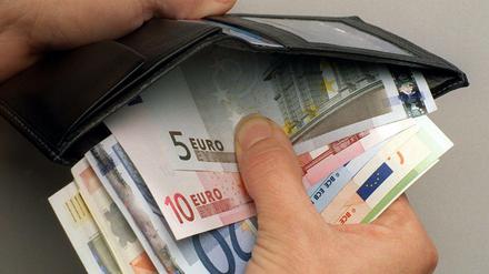 Wie viel Geld bleibt am Monatsende?