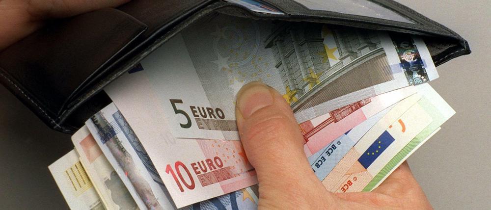 Wie viel Geld bleibt am Monatsende?